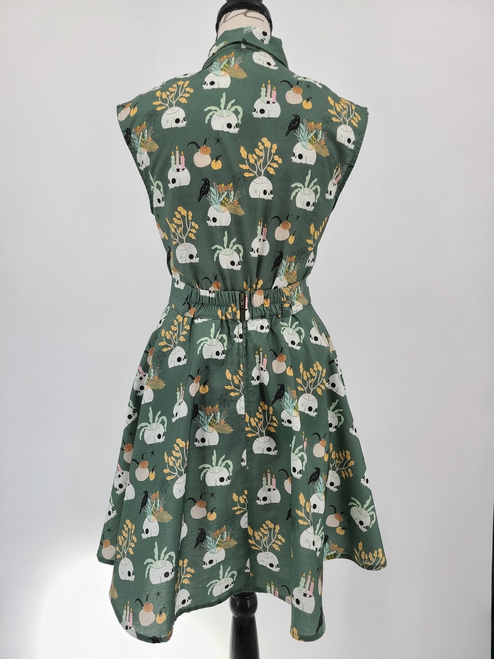Retrolicious 100% Cotton Skull Candle Blouse And Mini Skirt Set Size XS - Picture 8 of 16